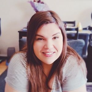 Meet your Posher, Pamela